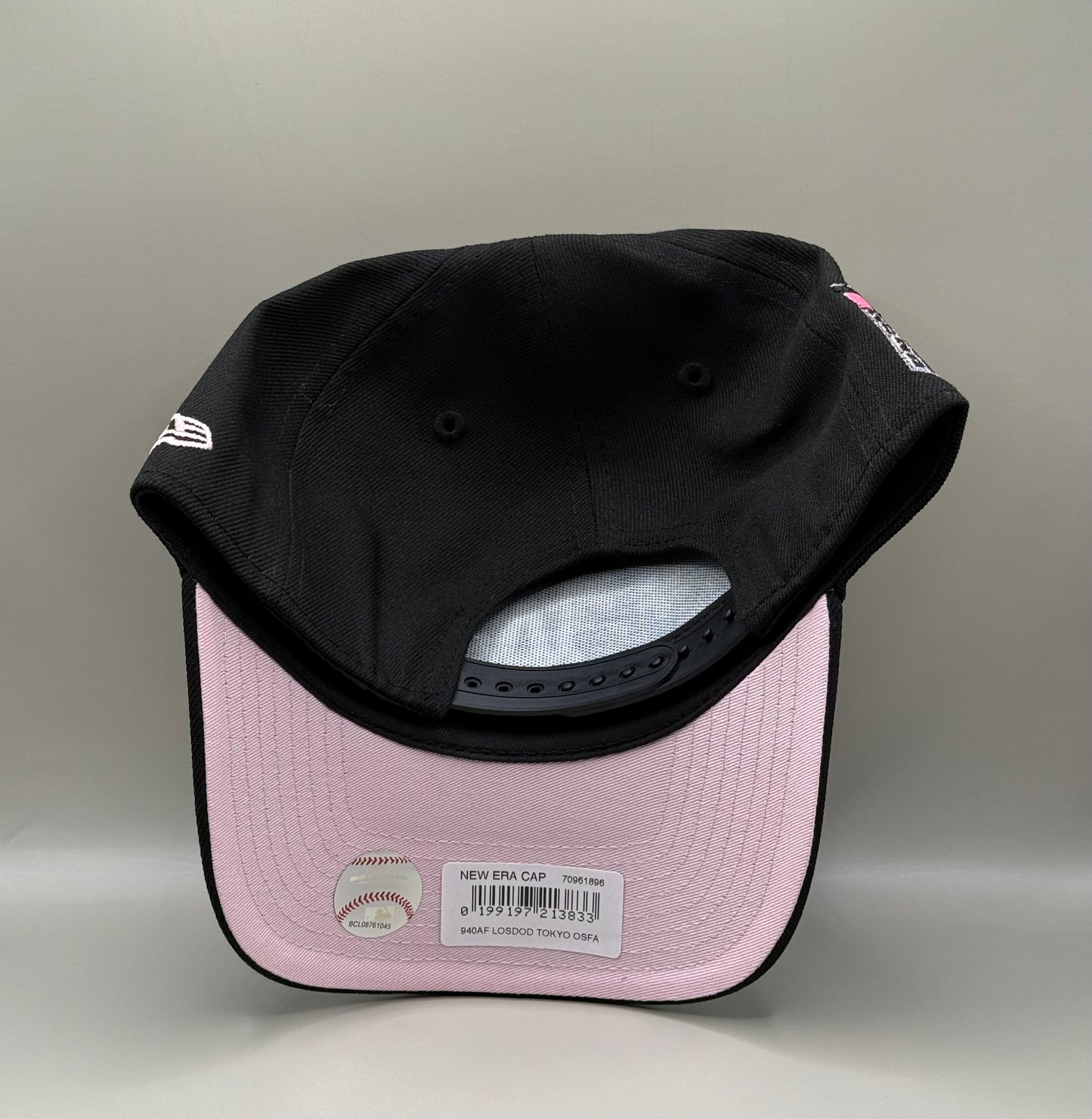 9FORTY ロサンゼルス・ドジャース
東京シリーズ 桜 Black Pink Edition