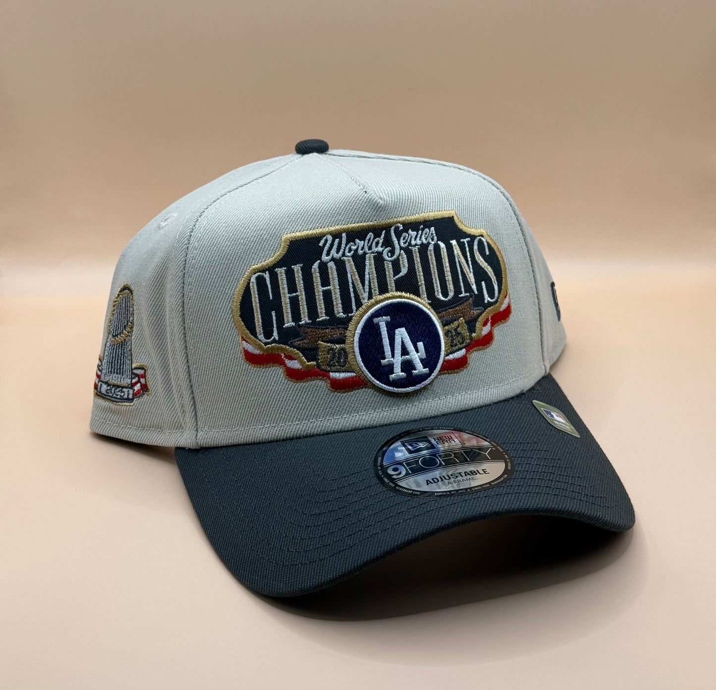 New Era 9FORTY ロサンゼルス・ドジャース
ワールドシリーズ チャンピオンズ パッチ キャップ